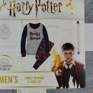 Harry Potter M family pajamas Mischief Managed
